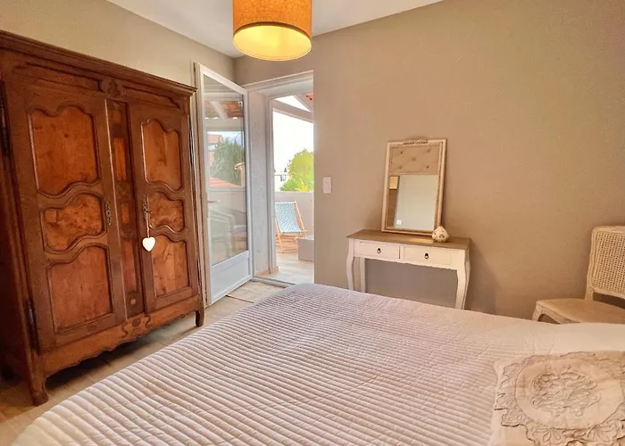 別荘 Gaudina バンドール